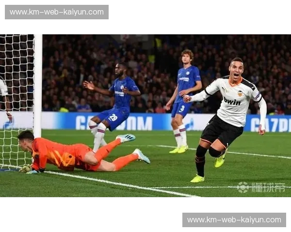 蝙蝠军团与红蓝巨人的博弈：梅斯塔利亚的硝烟，足球最纯粹的宿命对决